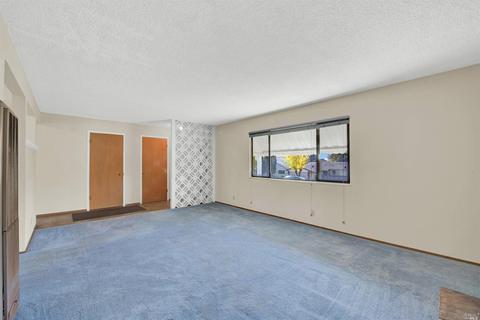 658 Mini Dr, Vallejo, CA 94589 photo 8