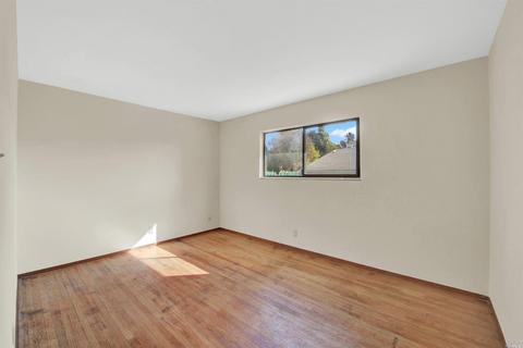 658 Mini Dr, Vallejo, CA 94589 photo 17
