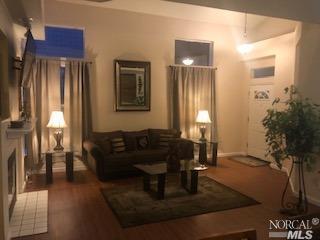 102 Del Sur St, Vallejo, CA 94591 photo 3