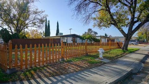 1407 Kansas St, Fairfield, CA 94533 photo 3