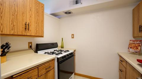 1407 Kansas St, Fairfield, CA 94533 photo 13
