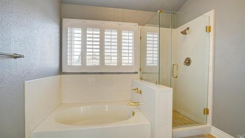 710 Natalie Dr, Windsor, CA 95492 photo 25