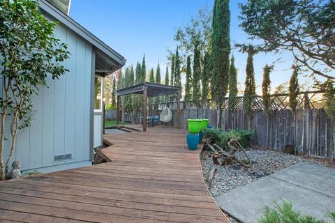 9727 Lakewood Dr, Windsor, CA 95492 photo 23