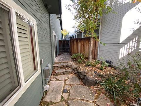 113 Mountview Ter, Benicia, CA 94510 photo 44