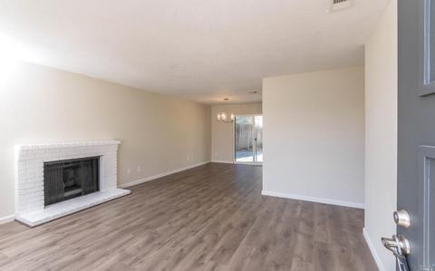 2240 Concord Ct, Fairfield, CA 94533 photo 9