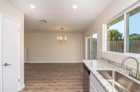2240 Concord Ct, Fairfield, CA 94533 photo 18