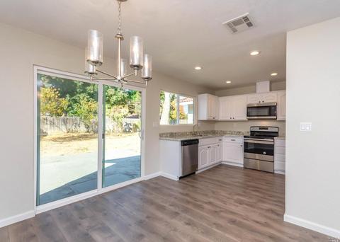 2240 Concord Ct, Fairfield, CA 94533 photo 11