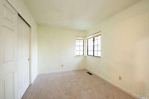 9251 Berwyn Ln, Windsor, CA 95492 photo 9