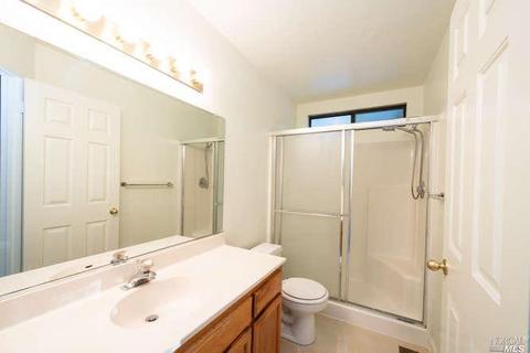 9251 Berwyn Ln, Windsor, CA 95492 photo 11