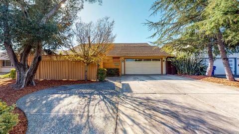 638 Ely Blvd S, Petaluma, CA 94954 photo 1