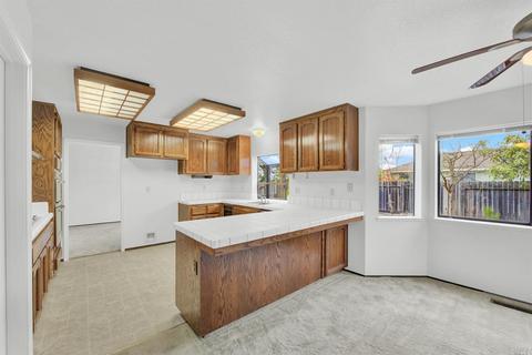 272 Preakness Ln, Vallejo, CA 94591 photo 13
