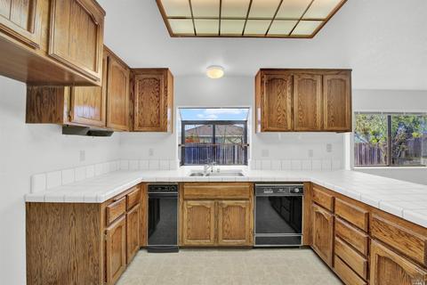 272 Preakness Ln, Vallejo, CA 94591 photo 12