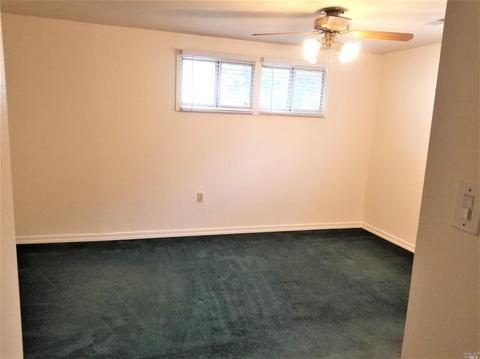 869 Rosewood Ave, Vallejo, CA 94591 photo 14