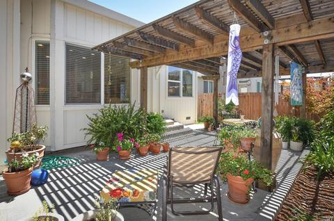 8247 Trione Cir, Windsor, CA 95492 photo 25