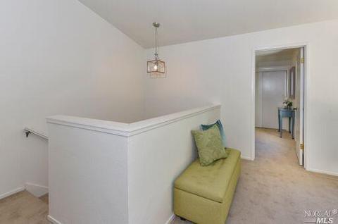 8 Vanessa Ct E, Napa, CA 94558 photo 16