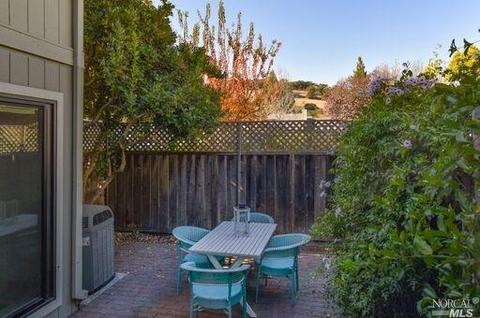 8 Vanessa Ct E, Napa, CA 94558 photo 23