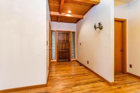 1827 Tulip Pl, Willits, CA 95490 photo 3