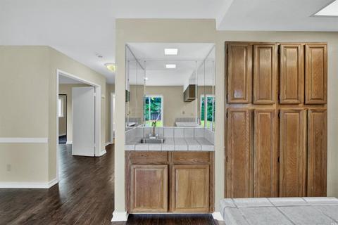 Undisclosed, Vallejo, CA 94589 photo 5
