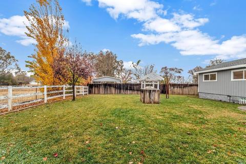 7488 Putman Dr, Vacaville, CA 95688 photo 37