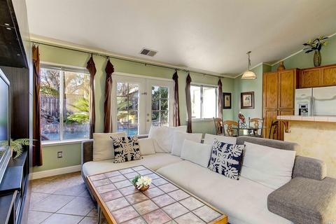 1043 Ruby Dr, Vacaville, CA 95687 photo 9
