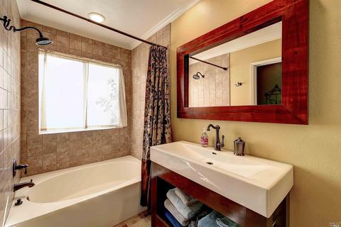 1043 Ruby Dr, Vacaville, CA 95687 photo 25