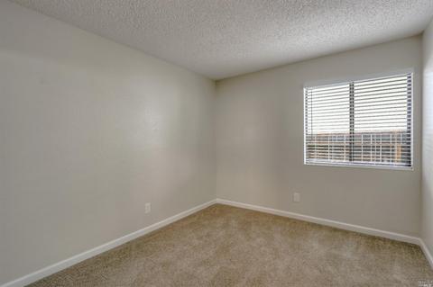 940 Bond Pl, Windsor, CA 95492 photo 20
