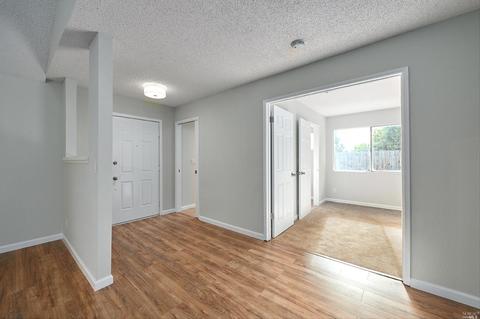 111 Poppy Ct, Vallejo, CA 94591 photo 6