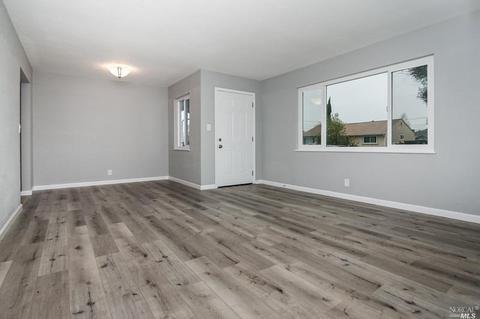 237 E Bell Ave, Fairfield, CA 94533 photo 6