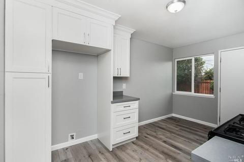 237 E Bell Ave, Fairfield, CA 94533 photo 13