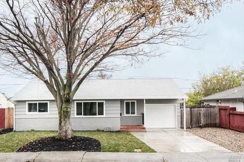 237 E Bell Ave, Fairfield, CA 94533 photo 4