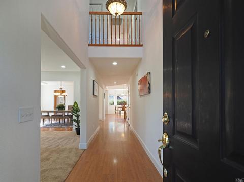 872 Starr Cir, Windsor, CA 95492 photo 8