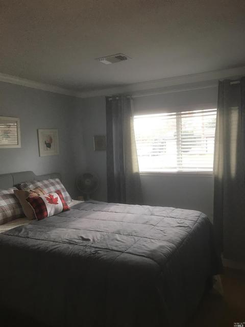 490 Apple Tree Ln, Fairfield, CA 94533 photo 10