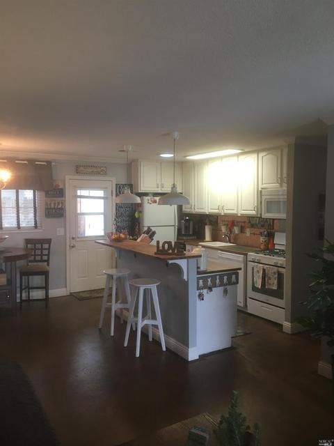 490 Apple Tree Ln, Fairfield, CA 94533 photo 5