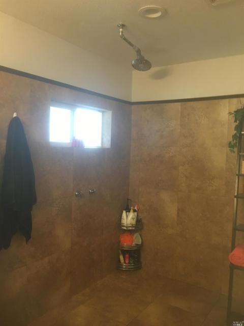 490 Apple Tree Ln, Fairfield, CA 94533 photo 17