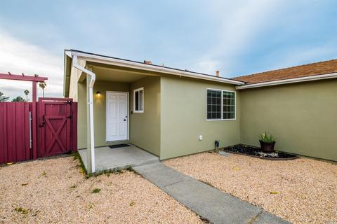 170 Donna Ct, Vallejo, CA 94589 photo 2
