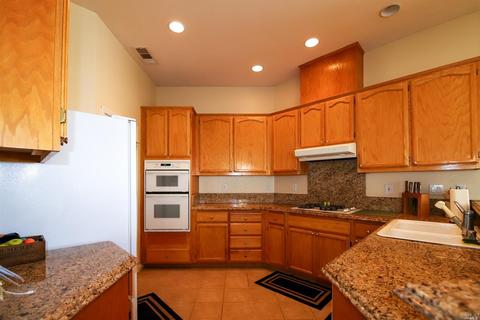 3217 Corte Granada, Fairfield, CA 94534 photo 9