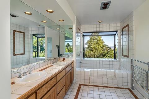 129 Crown Rd, Kentfield, CA 94904 photo 28