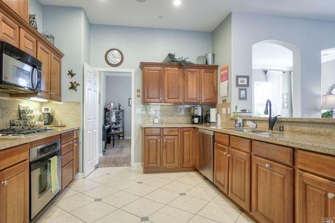 103 St Michael Ct, Cloverdale, CA 95425 photo 14