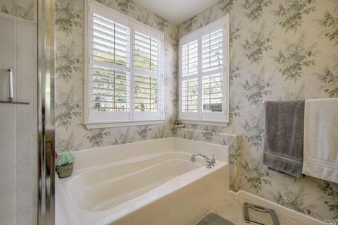 103 St Michael Ct, Cloverdale, CA 95425 photo 21