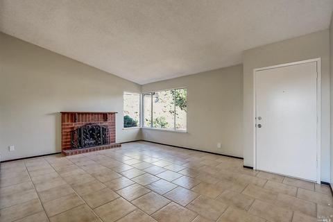 113 Parkhaven Dr, Vallejo, CA 94591 photo 2