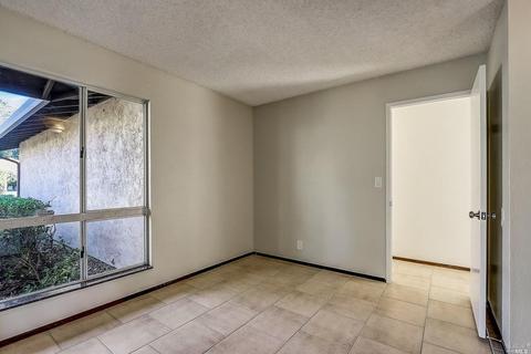 113 Parkhaven Dr, Vallejo, CA 94591 photo 29