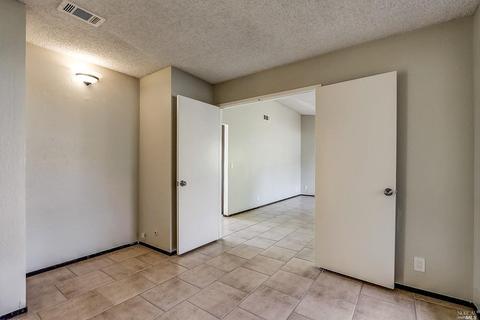 113 Parkhaven Dr, Vallejo, CA 94591 photo 30