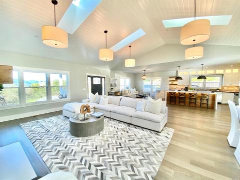 802 Benjamin Way, Healdsburg, CA 95448 photo 3