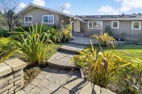 4675 Hillside Dr, Castro Valley, CA 94546 photo 2