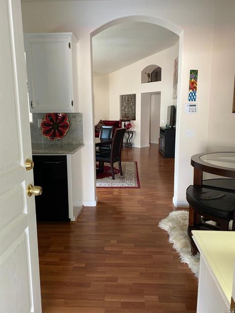 355 Bartlett Ln, Vacaville, CA 95687 photo 17