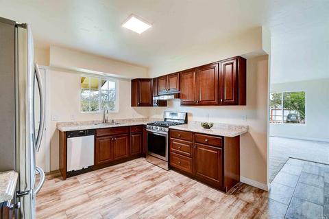 9721 Binggelli Dr, Windsor, CA 95492 photo 11