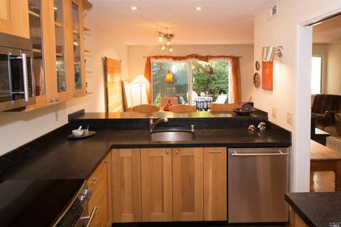 225 Second St E #31, Sonoma, CA 95476 photo 3