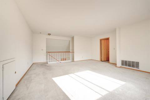 571 Gregory Cir, Sonoma, CA 95476 photo 13