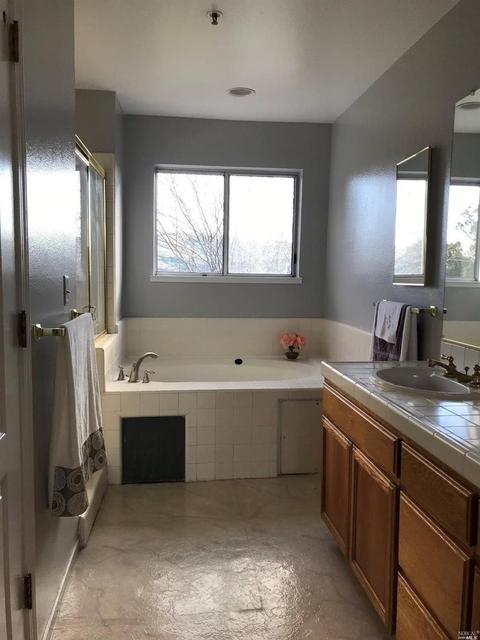 55 Shoal Dr E, Vallejo, CA 94591 photo 9