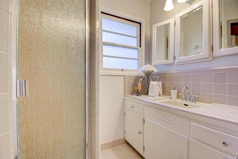 1363 Monteith Dr, Vallejo, CA 94590 photo 15